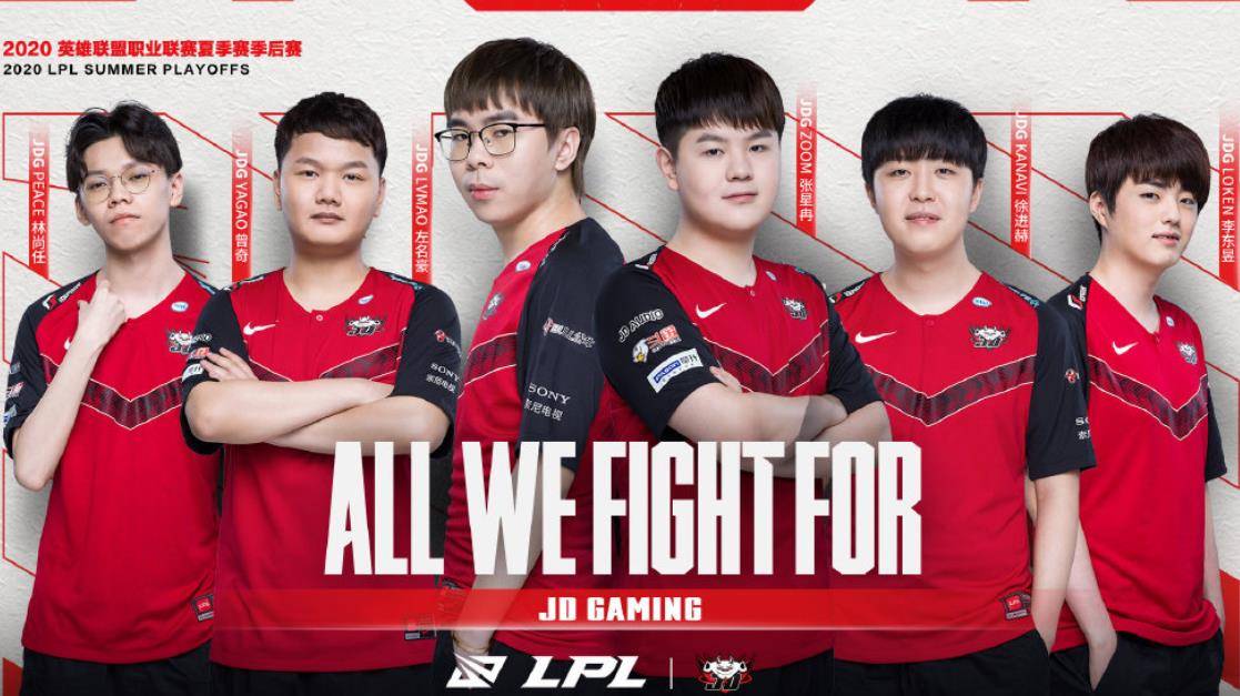 加维等中场 加维等中场